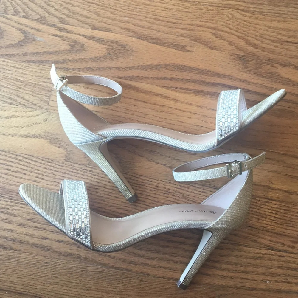 Formal high heel ankle strap shoes